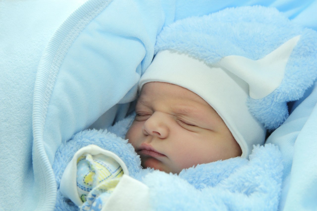 Bir özünde kışın yeni doğmuş bir bebek giyinmek nasıl: yararlı Bir özünde kışın yeni doğmuş bir bebek giyinmek nasıl: yararlı